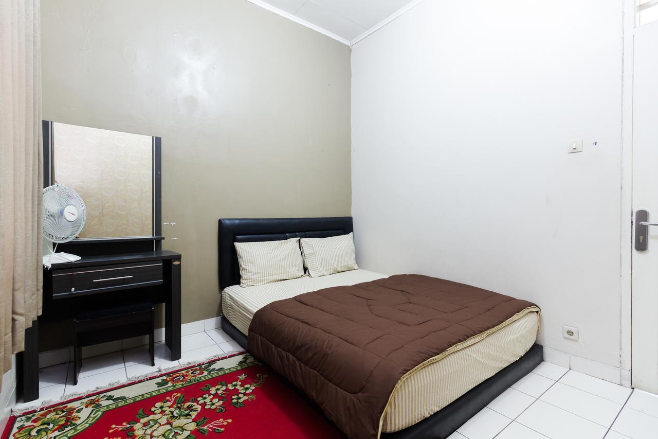Pele Guesthouse Bandung Eksteriør billede