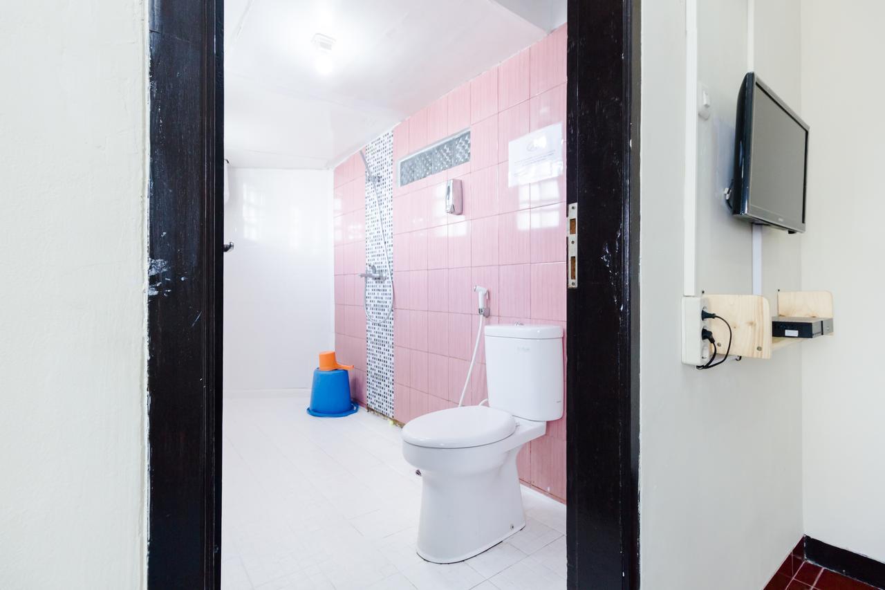 Pele Guesthouse Bandung Eksteriør billede